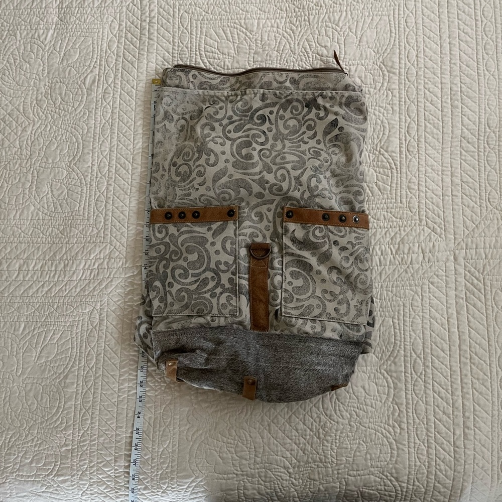 Myra Bag